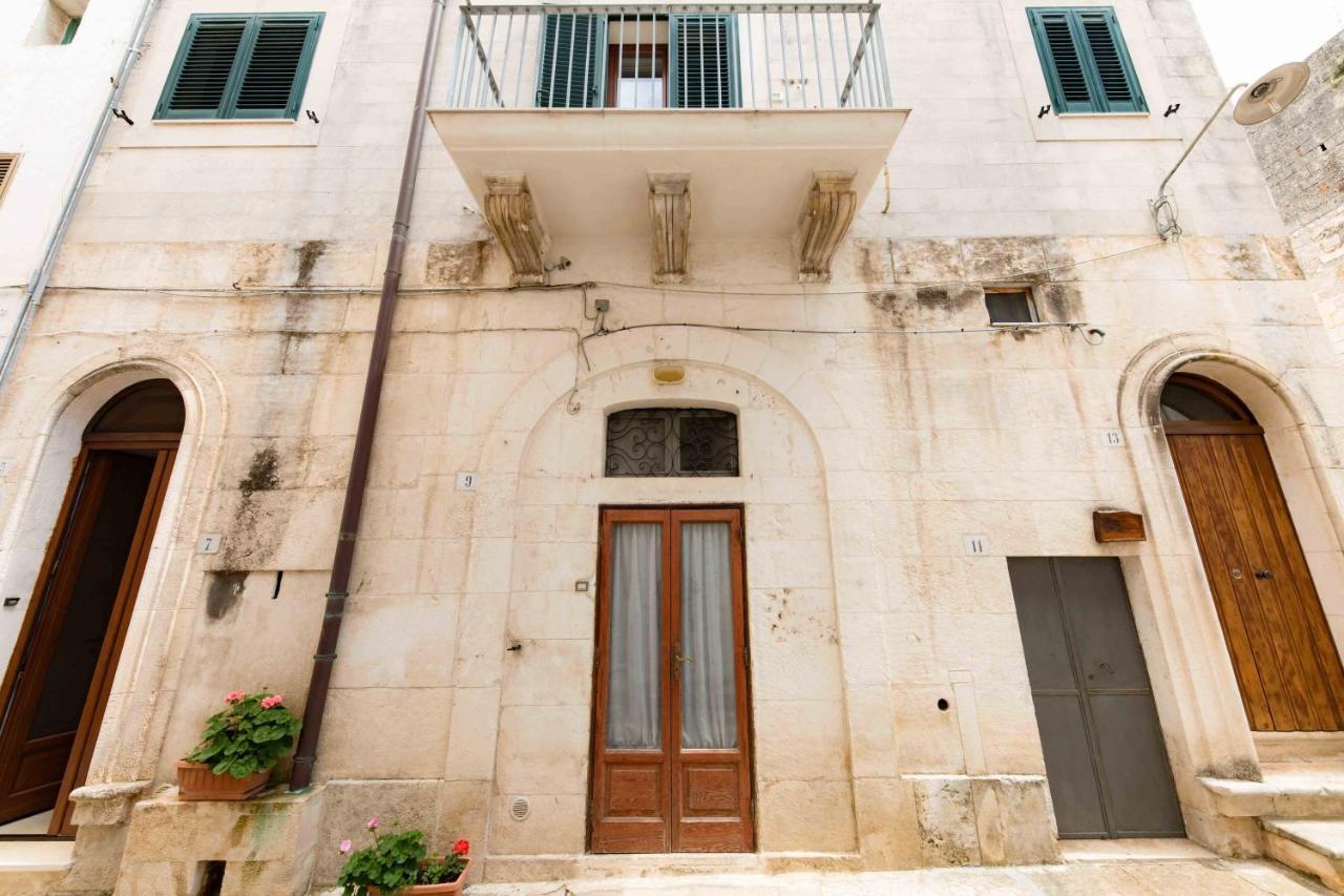 Casa Vacanza La Stradella Остуни Екстериор снимка